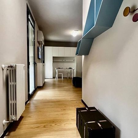 Urban House - Comfy Flat Navigli Milan Center Διαμέρισμα Εξωτερικό φωτογραφία