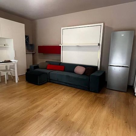 Urban House - Comfy Flat Navigli Milan Center Διαμέρισμα Εξωτερικό φωτογραφία