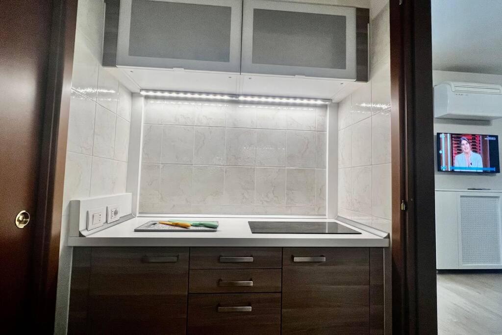 Urban House - Comfy Flat Navigli Milan Center Διαμέρισμα Εξωτερικό φωτογραφία
